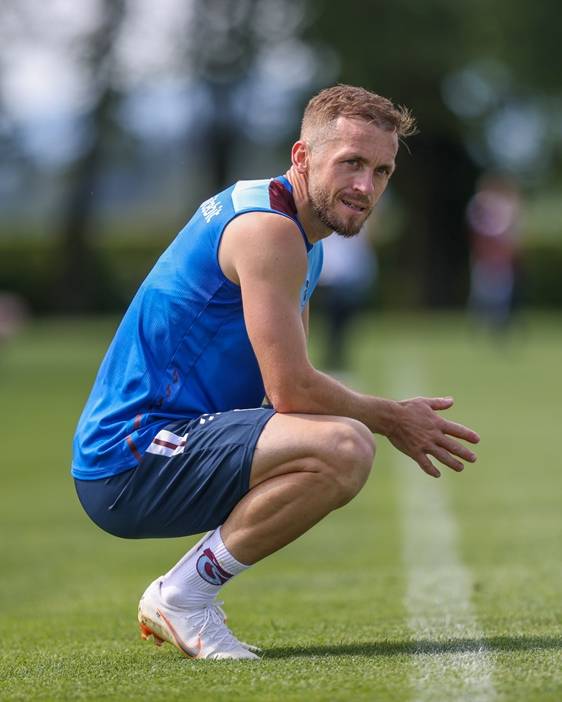 Trabzonspor Slovenya Kampında Tempoyu Artırdı: Nenad Bjelica'dan Taktik Prova 31